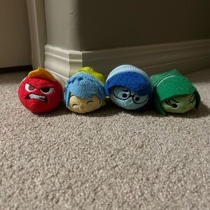 Disney Inside Out Tsum Tsum Plush (lot of 4)